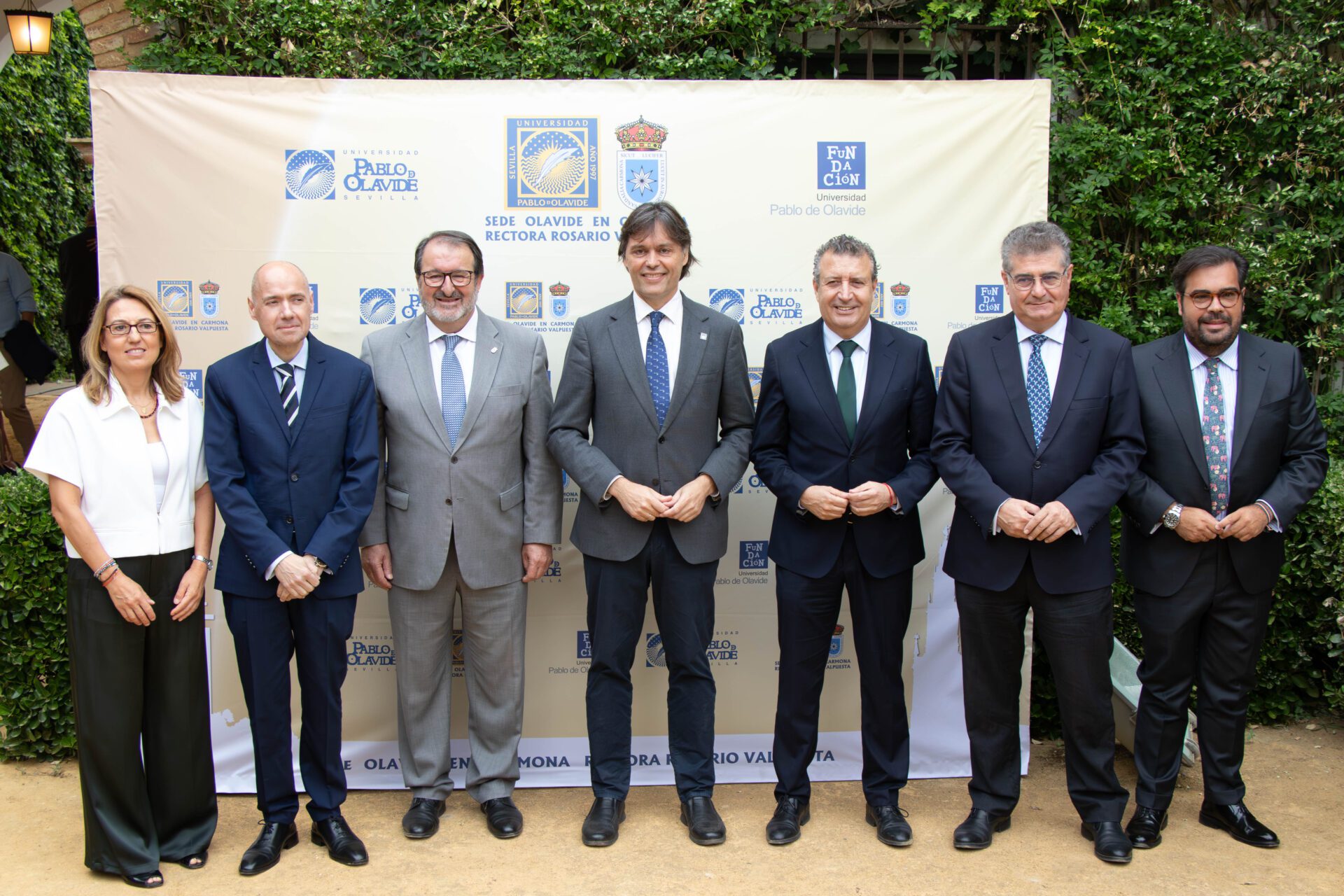 El presidente de la Diputación pondera «el valor del talento de la juventud» y «el papel de la universidad para incardinar el conocimiento en el desarrollo social»