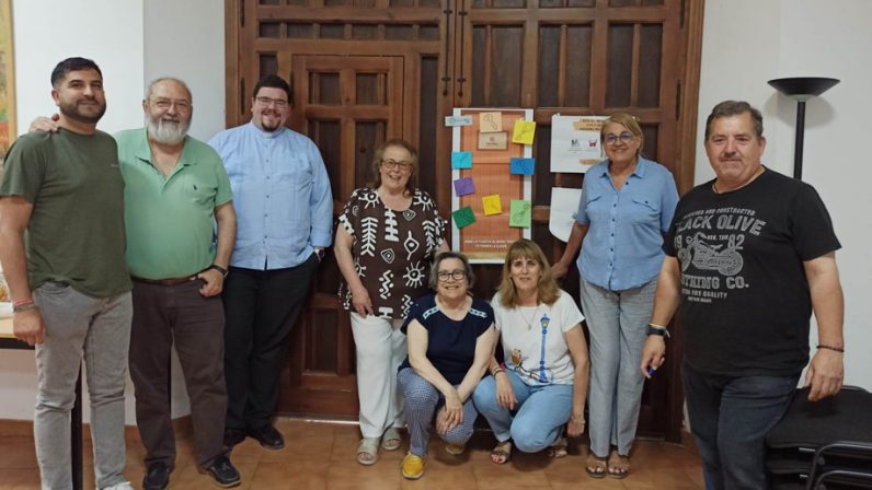 Cáritas Diocesana pide “abrir la puerta al buen trato” hacia las personas mayores