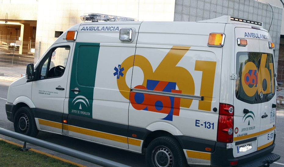 Muere un menor de tres años caído en la piscina en un cortijo en Periana