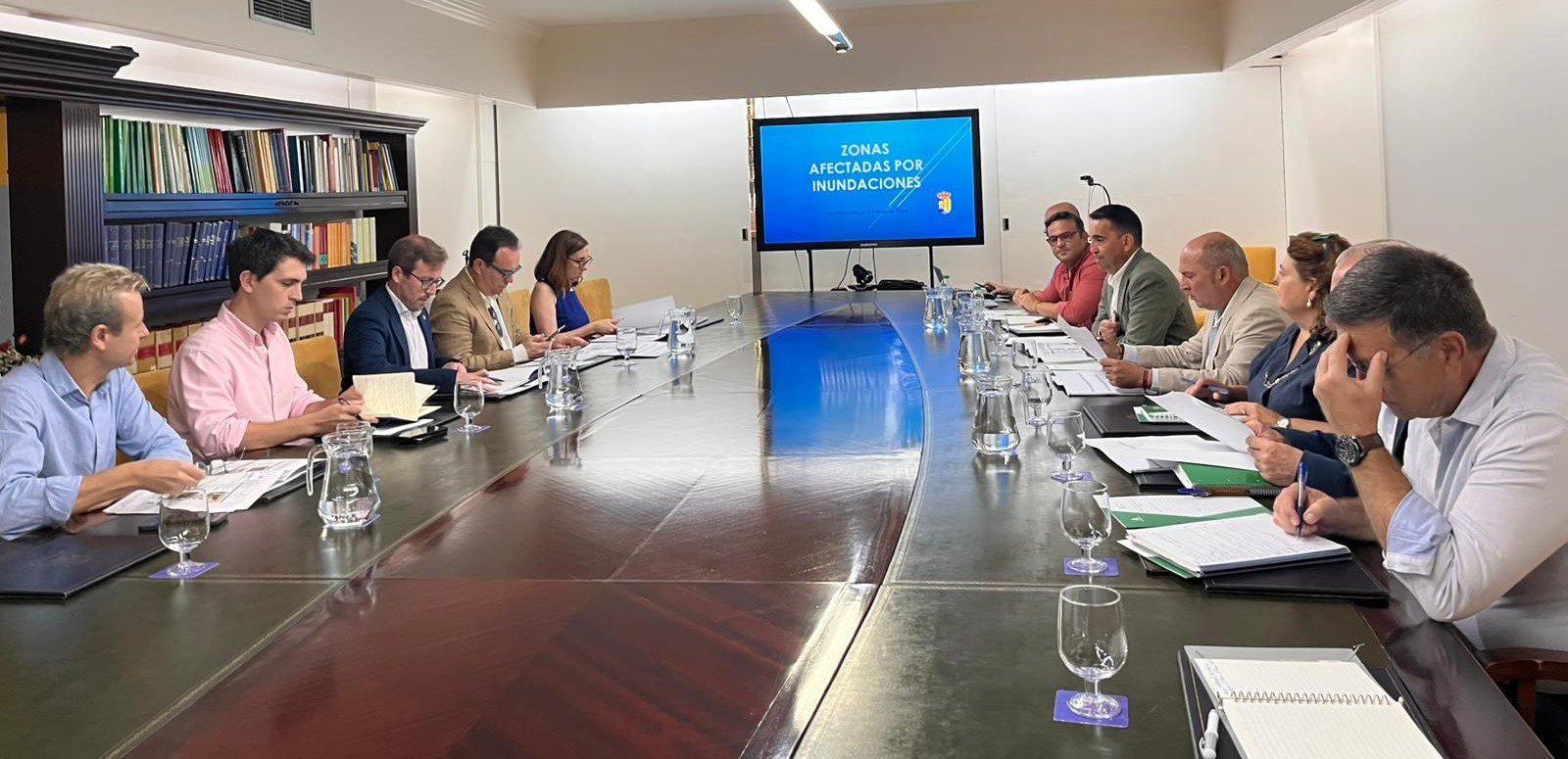 La Diputación participa en una reunión de coordinación en la Subdelegación del Gobierno para mejorar la respuesta frente a inundaciones en El Palmar de Troya