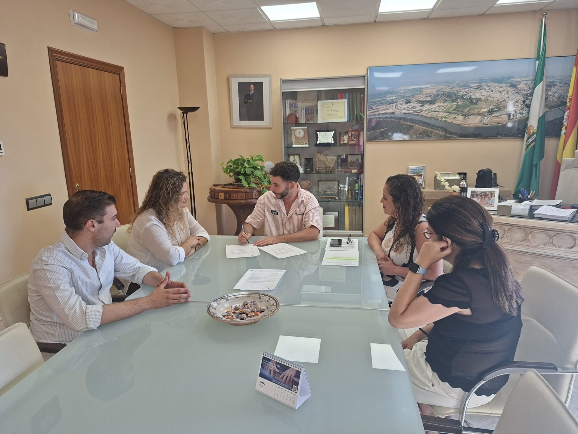 Toma de posesión de Irene Simón Lobato como arquitecta del Ayuntamiento de Gelves