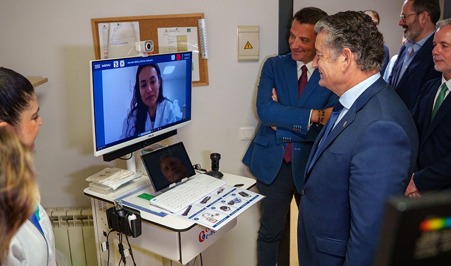 Sanidad refuerza la atención en las residencias de mayores con un nuevo modelo asistencial