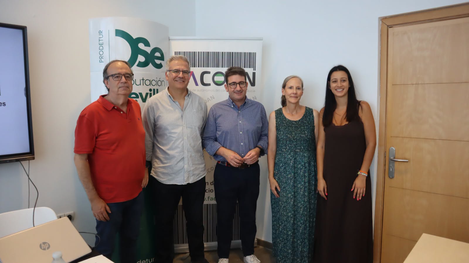 Comerciantes y autónomos participan en una jornada sobre herramientas digitales