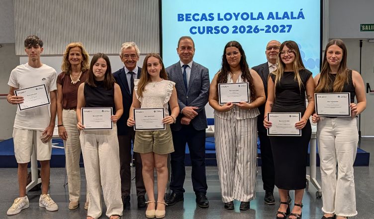 La Universidad Loyola y la Fundación Alalá cumplen diez años impulsando el acceso a la universidad de jóvenes con talento