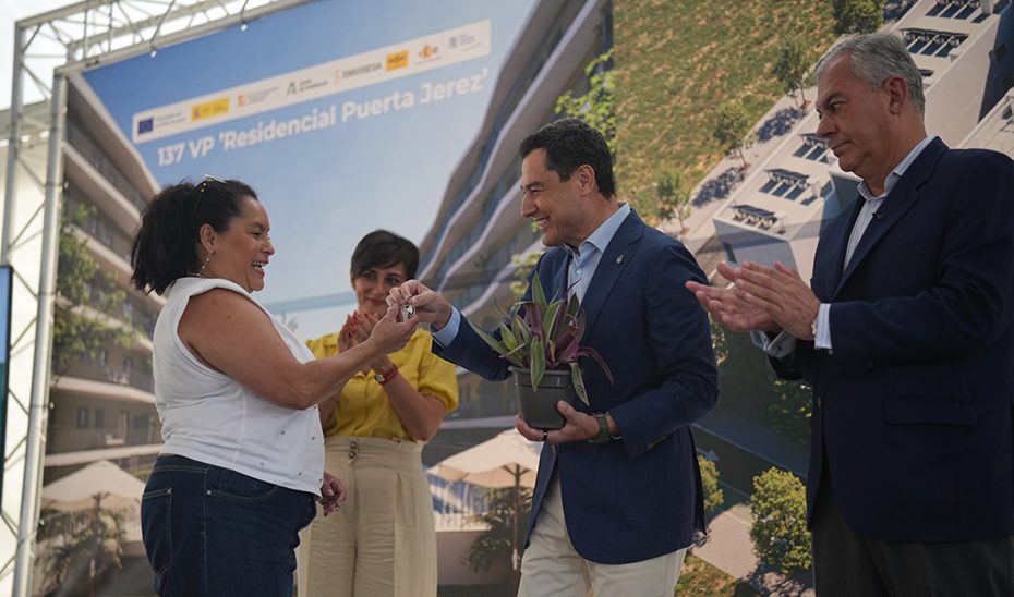 Andalucía cuadruplica en ocho años el número de VPO: 16.500 viviendas impulsadas desde 2019