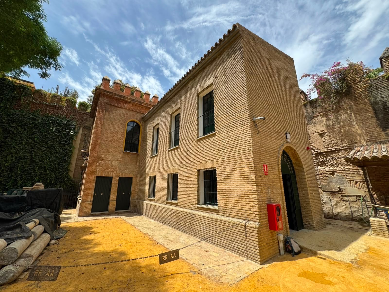 El Real Alcázar culmina la rehabilitación de la histórica Casa del Inglés para mejorar las instalaciones del taller mantenimiento del monumento