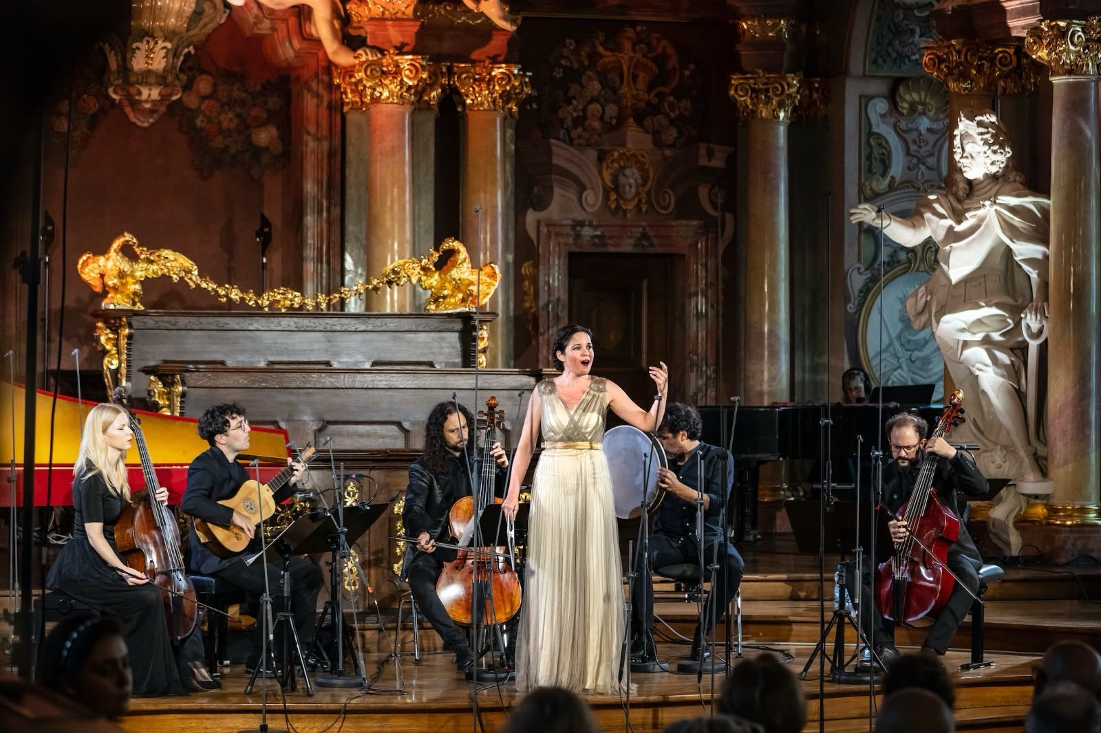 Sevilla arranca el verano con música antigua, flamenco en su agenda cultural