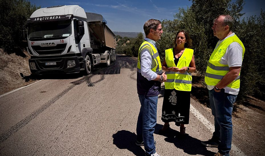 La Junta destina un millón de euros a mejorar la conexión viaria de La Loma con Sierra Mágina