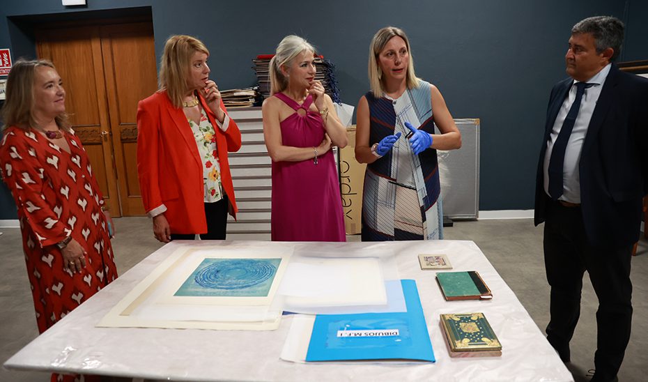 El Museo de Huelva avanza en el inventariado y restauración de la colección José Caballero