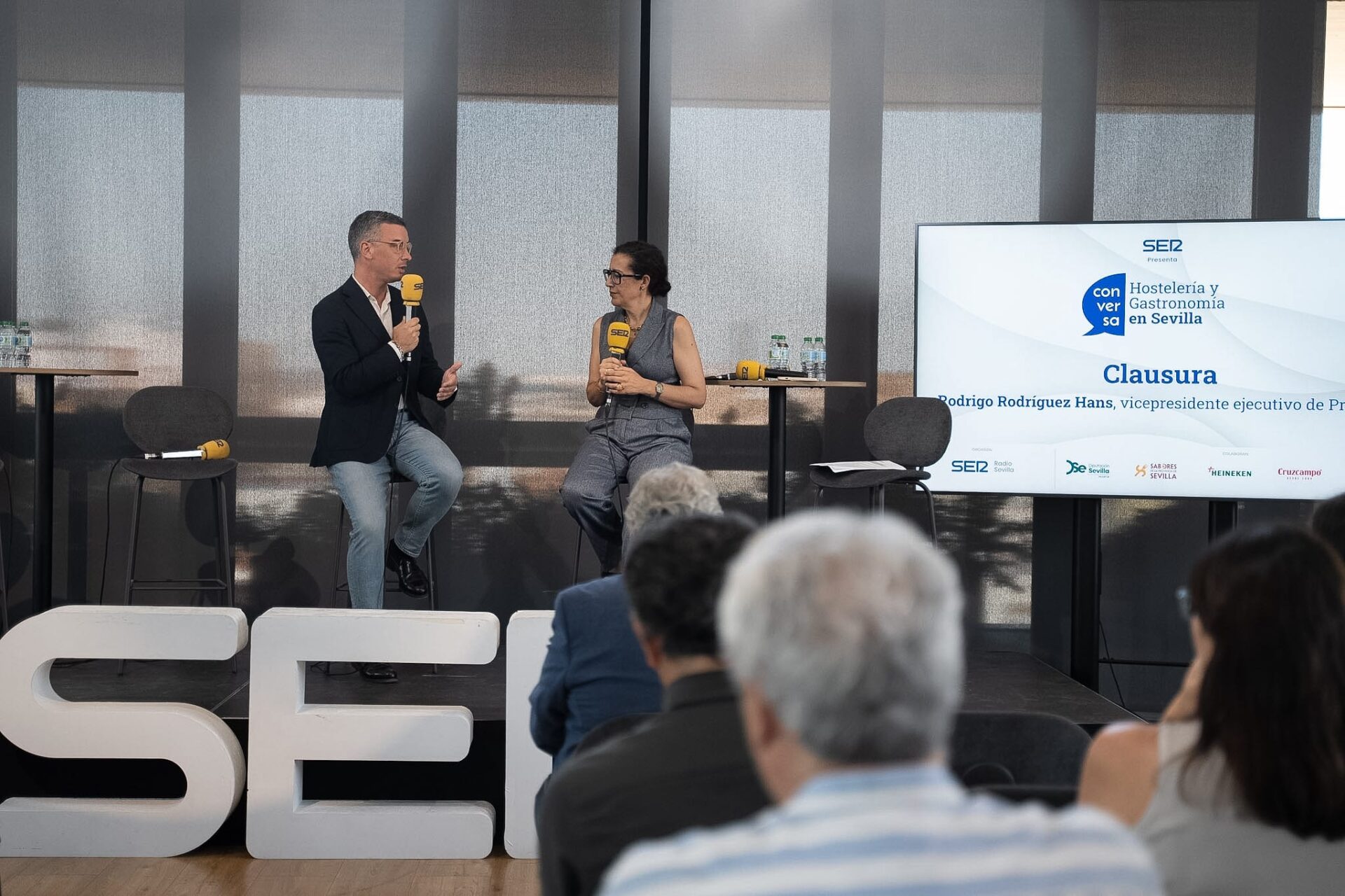 La Diputación refuerza su compromiso con el sector hostelero en la jornada ‘Conversa’ sobre hostelería, de la Cadena SER