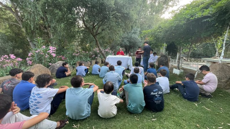 El arzobispo de Sevilla clausura el IX Campamento de Monaguillos