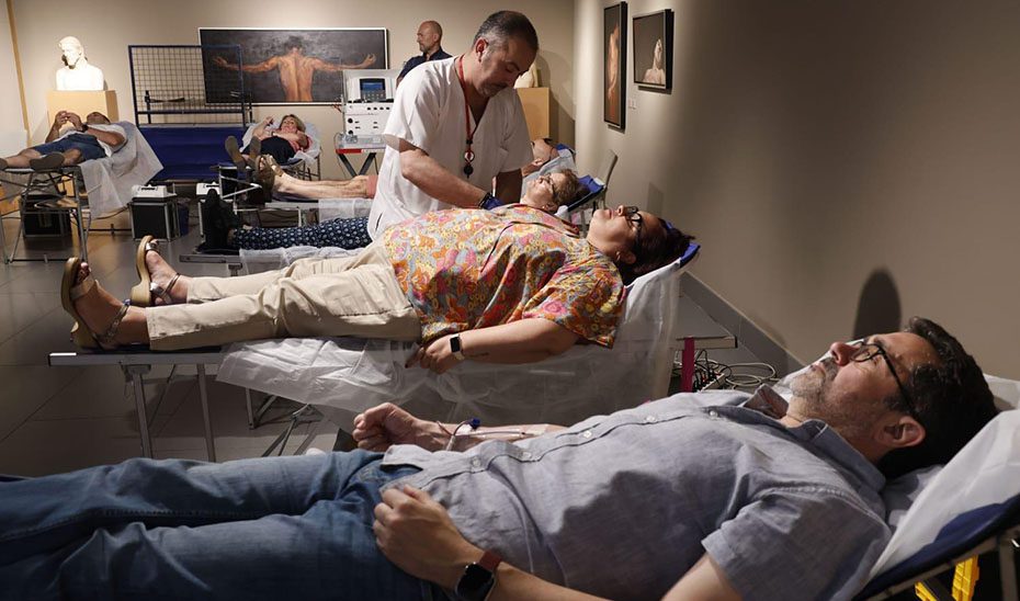 Andalucía refuerza la donación de sangre y plasma en verano con la campaña ‘Mi verano salva vidas’