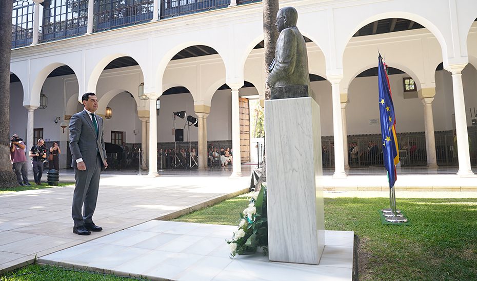 Moreno, en el homenaje a Blas Infante: «Andalucía tiene hoy ansia de igualdad, justicia y futuro»