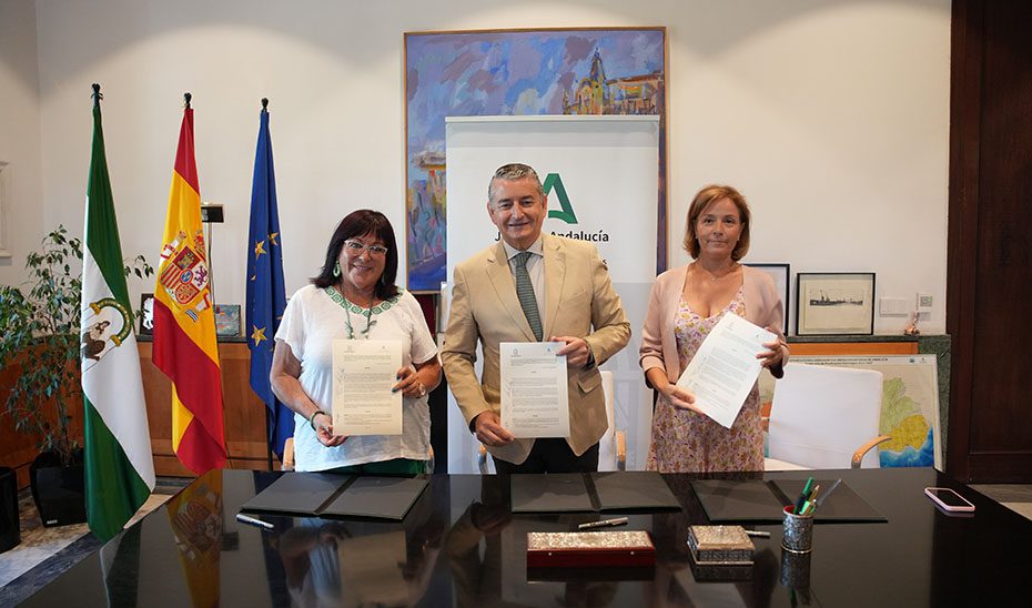 El SAS y el Consejo Andaluz de Enfermería suscriben un protocolo para mejorar la calidad asistencial