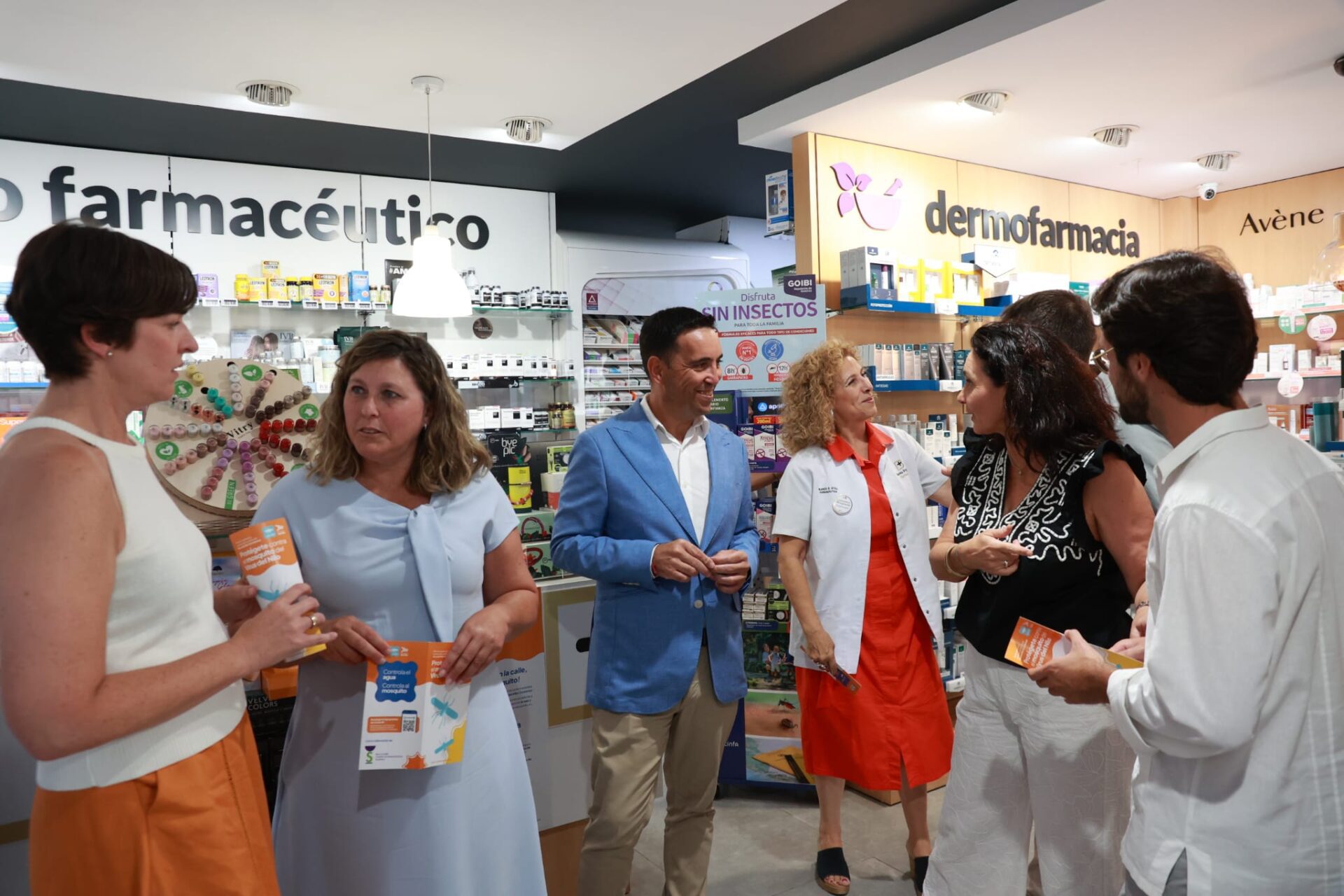 La Diputación y el Colegio de Farmacéuticos intensifican la información a la ciudadanía para prevenir las picaduras de mosquitos