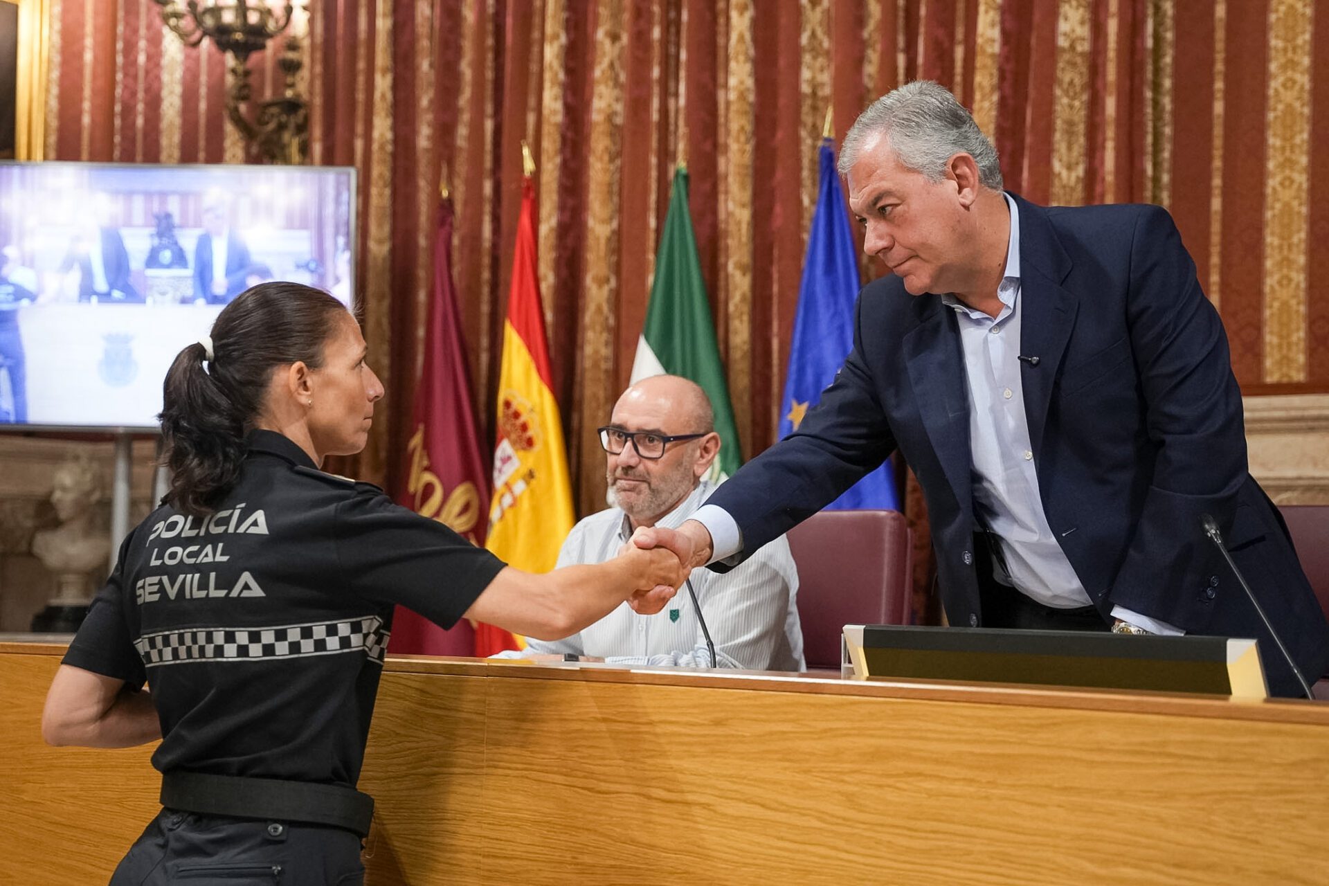 El Gobierno de Sanz incorpora 28  nuevos agentes a la plantilla de la Policía Local