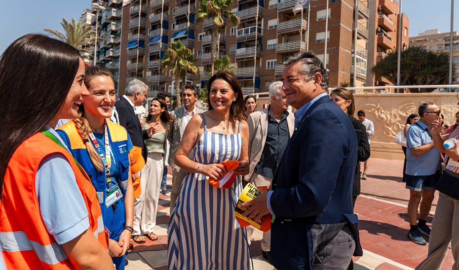 La Junta y la Asociación Española Contra el Cáncer lanzan una campaña para prevenir el cáncer de piel