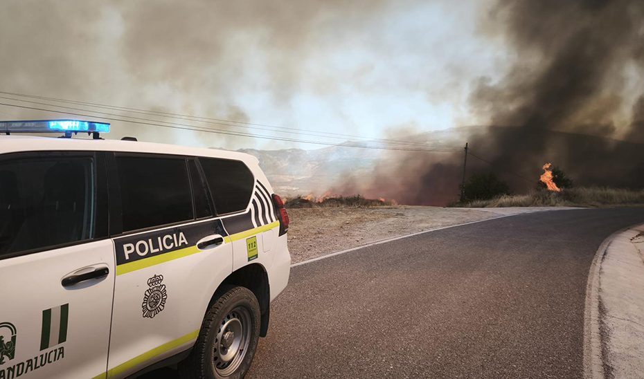 Investigadas dos personas por el incendio que calcinó 150 hectáreas junto a la presa de Béznar