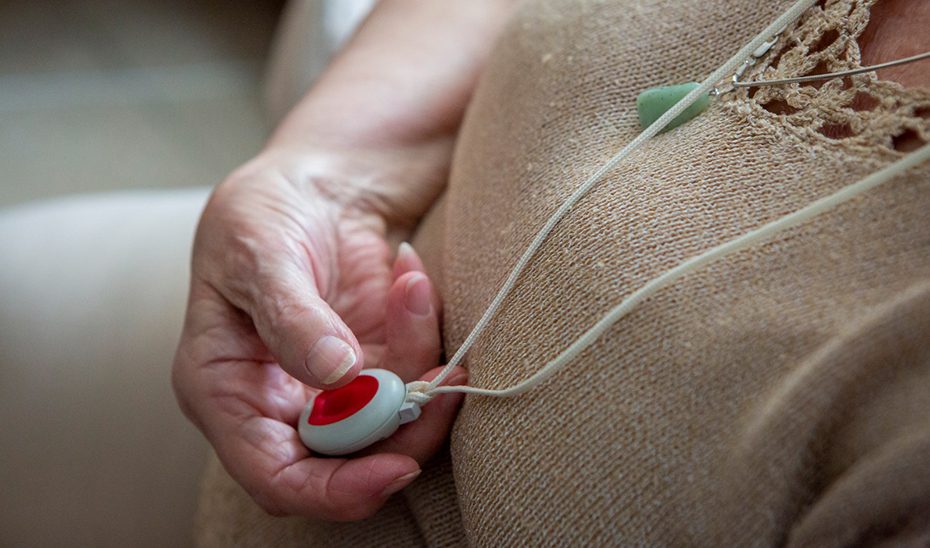 El Servicio Andaluz de Teleasistencia refuerza la atención durante las alertas por altas temperaturas