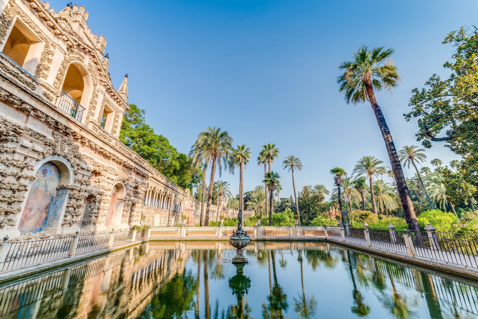 El Real Alcázar aprueba la modificación parcial de la Relación de Puestos de Trabajo y de la Oferta de Empleo Público de 2026