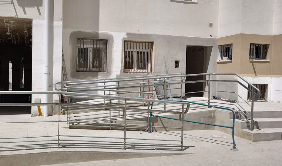 La Junta ultima la rehabilitación de 106 viviendas públicas en alquiler en la calle Alegría de Cádiz