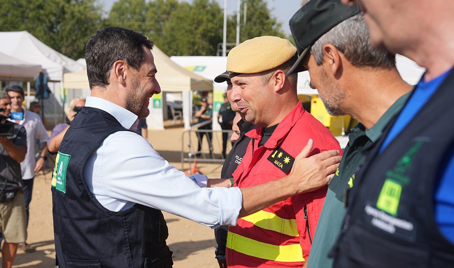 El incendio de Niebla, estabilizado: Moreno anuncia el regreso a sus hogares de todos los vecinos desalojados