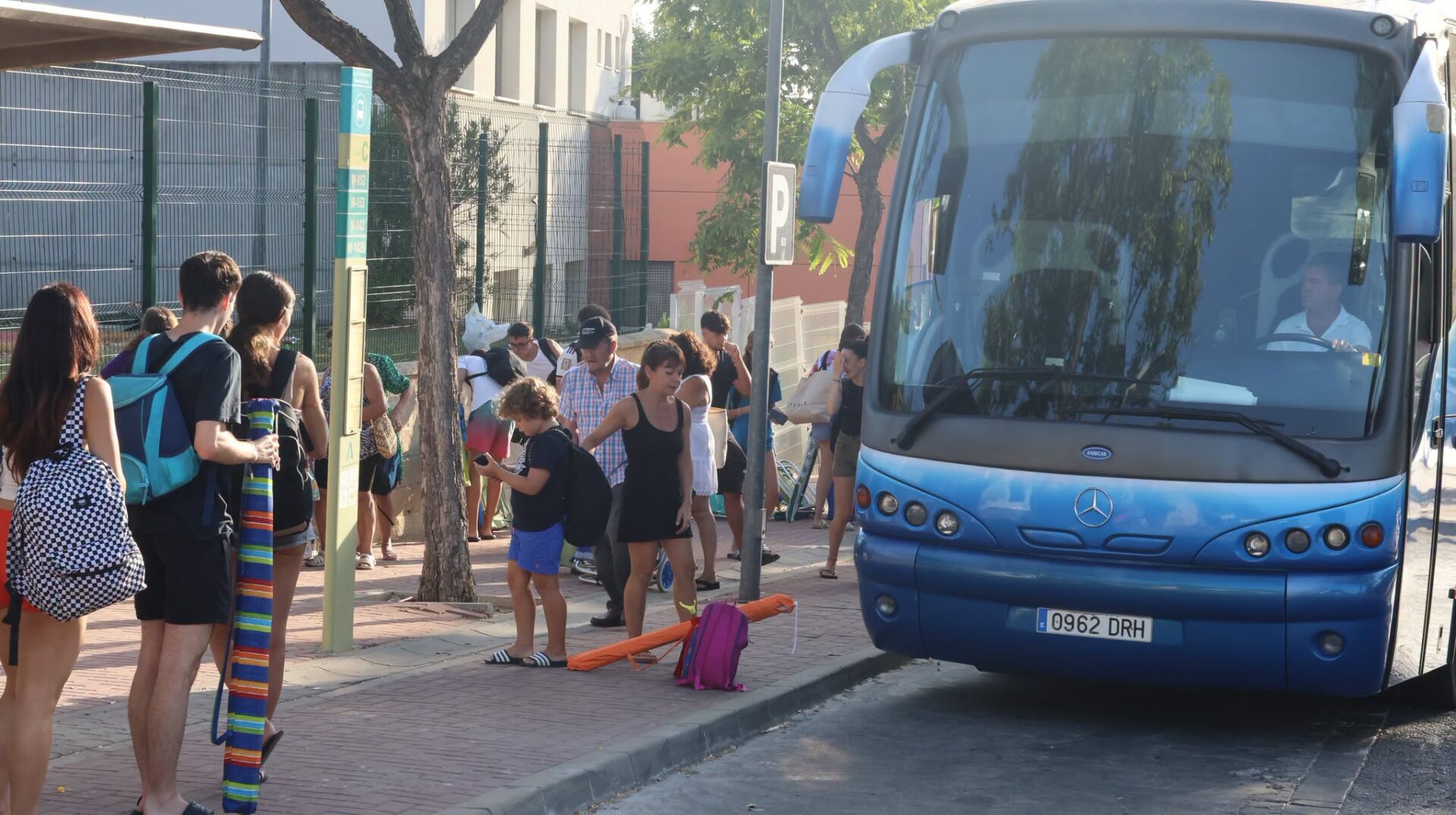 Palomares del Río vuelve a disfrutar de la Playa: salida a Costa Ballena