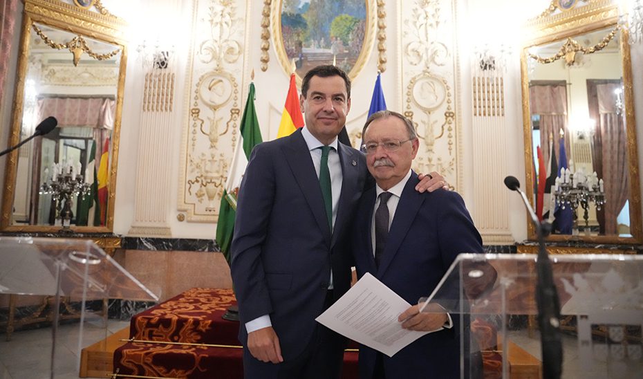 Moreno traslada a Ceuta el «apoyo y cariño» de Andalucía y se ofrece a llevar a Europa su crisis migratoria