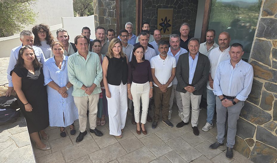 La Junta aborda con los alcaldes las necesidades derivadas del incendio forestal de Niebla