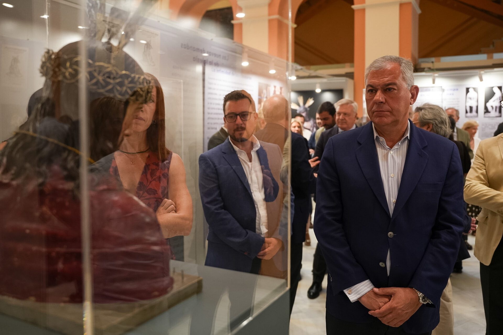 El Ayuntamiento acoge la exposición del Centenario de la Hermandad de San Esteban, que reúne por primera vez todos los bustos vinculados al Señor de la Salud y Buen Viaje