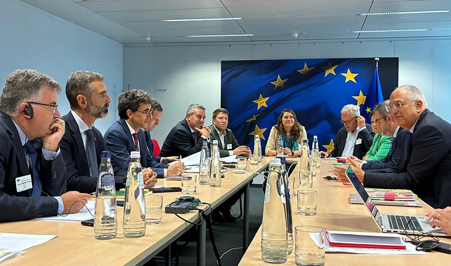 Andalucía reclama en Bruselas financiación específica y suficiente para el futuro de la pesca