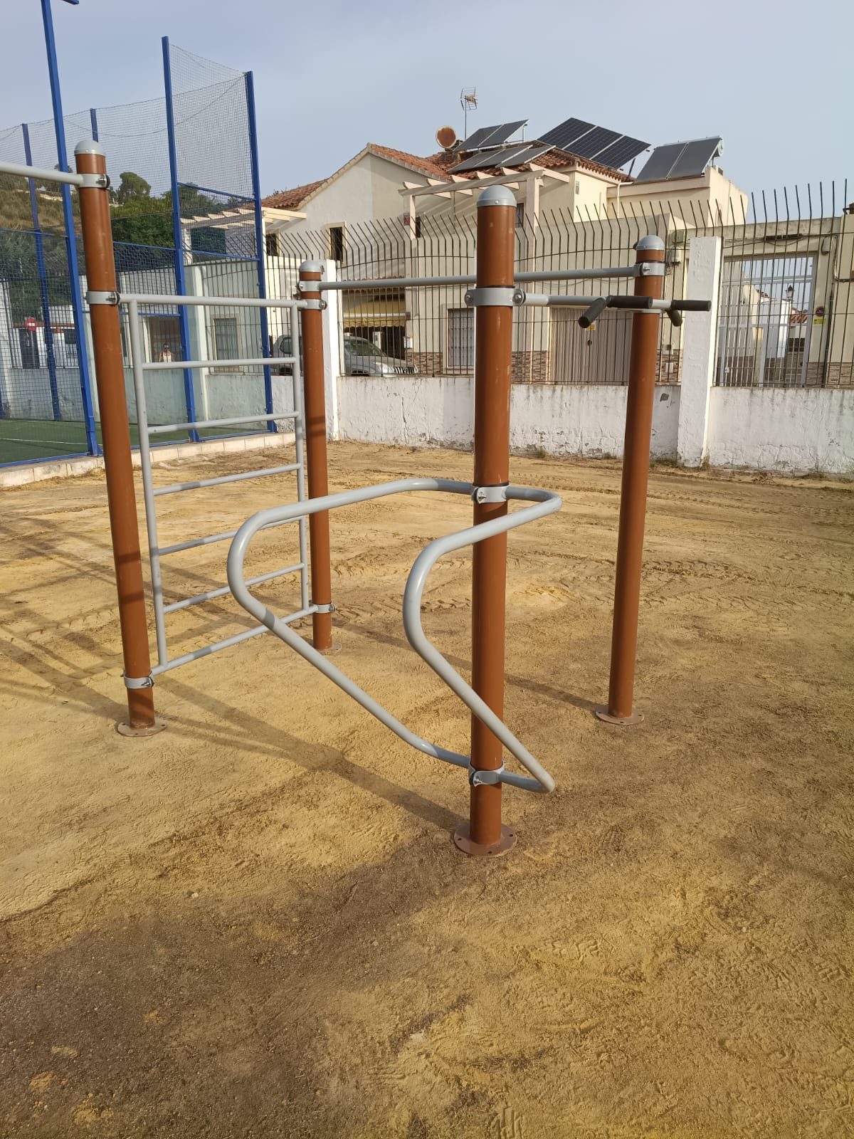 El polideportivo municipal contará en breve con una nueva zona de ocio saludable