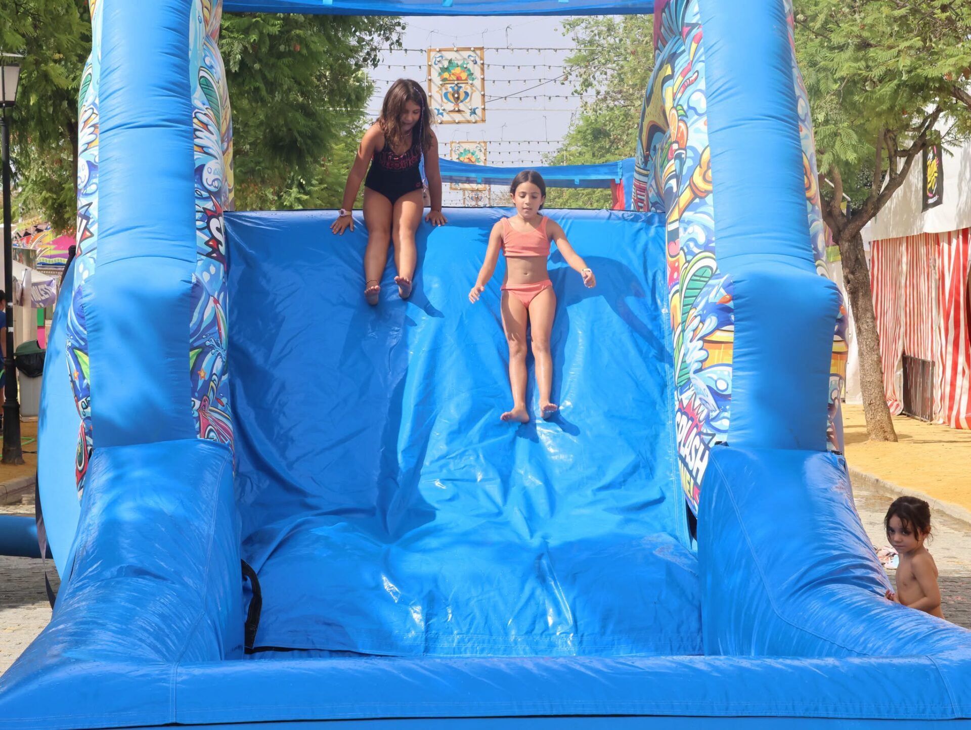 ¡Las actividades infantiles ya han comenzado hoy viernes!