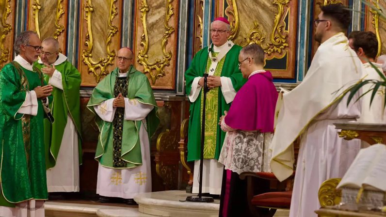 Monseñor Saiz Meneses preside el último día de la Novena a la Virgen de Cinta, patrona de Huelva