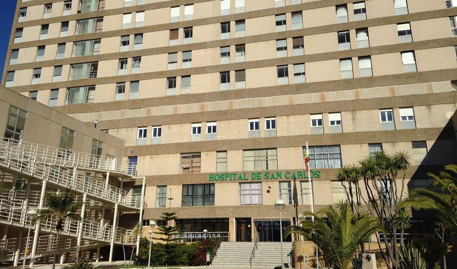 Cuatro mujeres resultan heridas tras una colisión de dos turismos en San Fernando