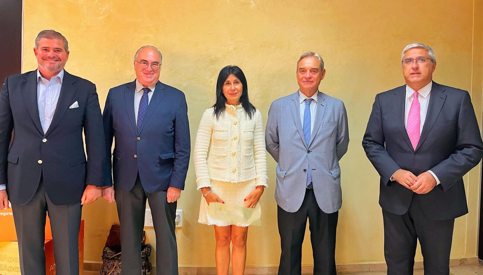 CEA y Oficemen mantienen un encuentro para analizar las cifras de la industria del cemento en España y Andalucía. – Confederación de Empresarios de Andalucía