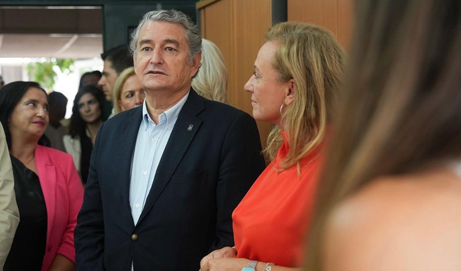 Sanidad creará una Red Andaluza de Prevención de la Conducta Suicida y un sistema de vigilancia
