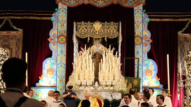 Gerena expresa su amor y gratitud a María con la coronación canónica de la Virgen de la Sangre