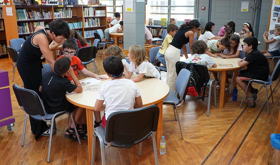 La quinta edición de la iniciativa ‘Ciencia al Fresquito’ llega a más de 25.000 personas de 82 municipios