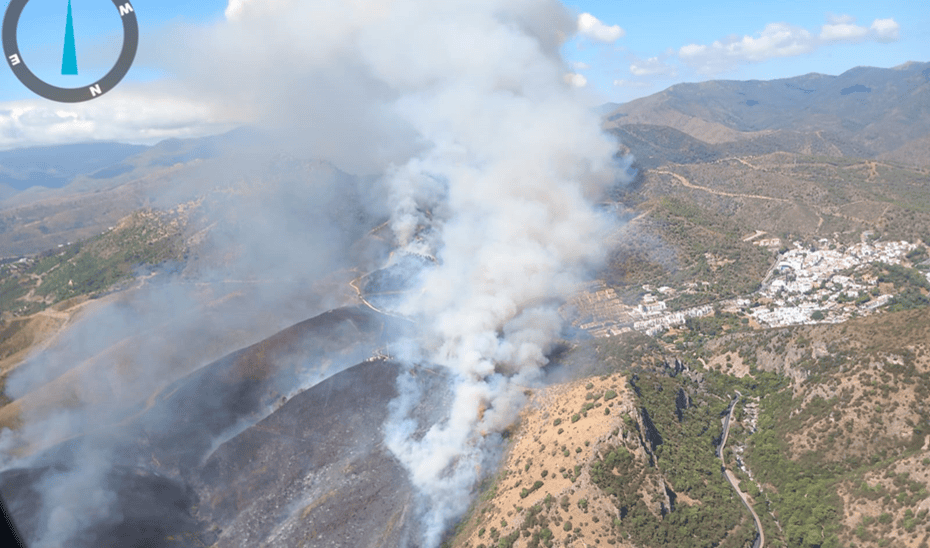 La Junta eleva el Plan Infoca a fase de emergencia por un incendio forestal en Benahavís