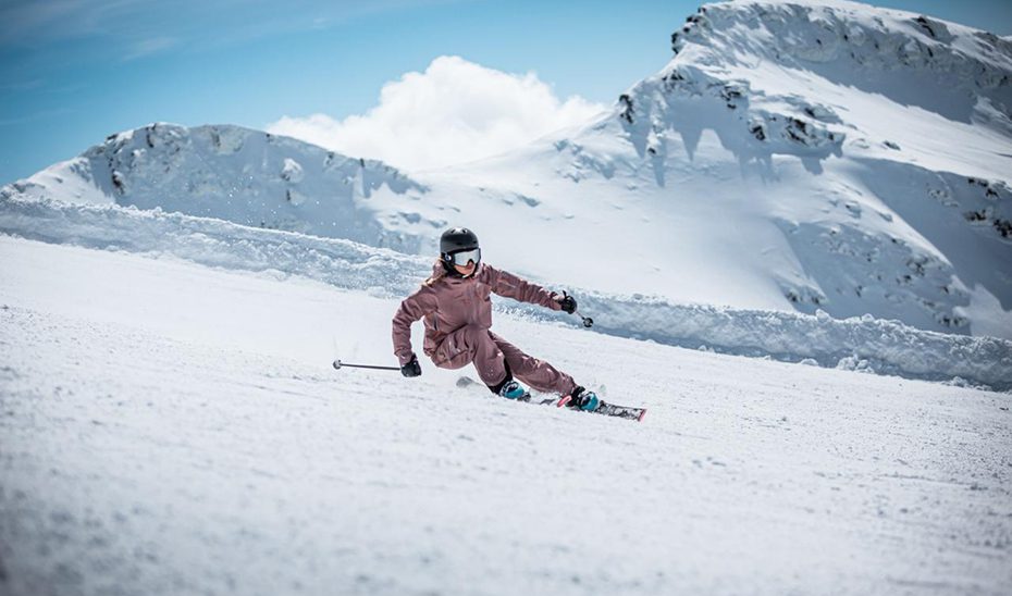 Sierra Nevada activa la pretemporada de esquí con la venta anticipada de forfait con descuentos