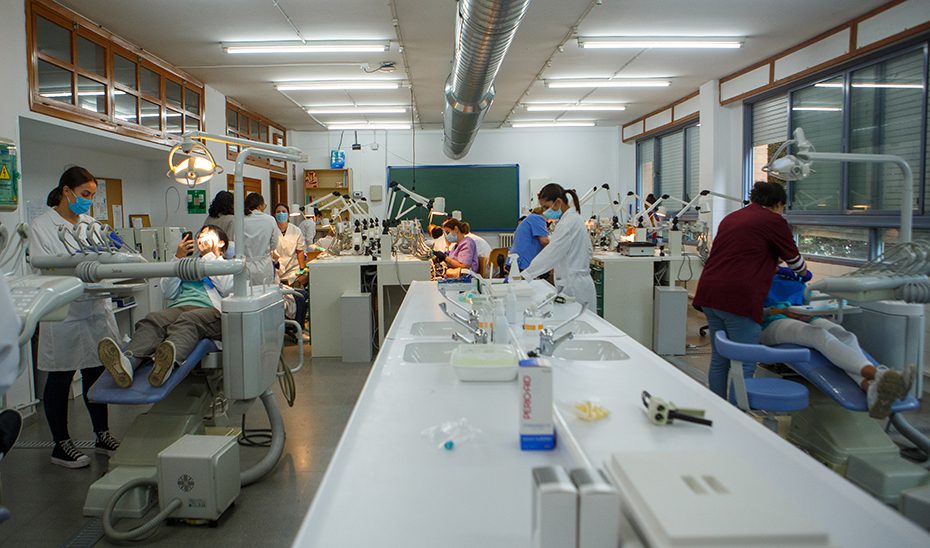 La Junta oferta casi 200.000 plazas de Formación Profesional para el curso 2026-2027