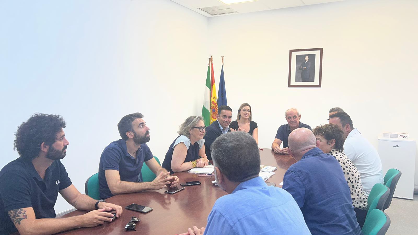La Mancomunidad Guadalquivir adquiere 5 nuevos vehículos para recogida de residuos sólidos urbanos con el apoyo de la Diputación de Sevilla
