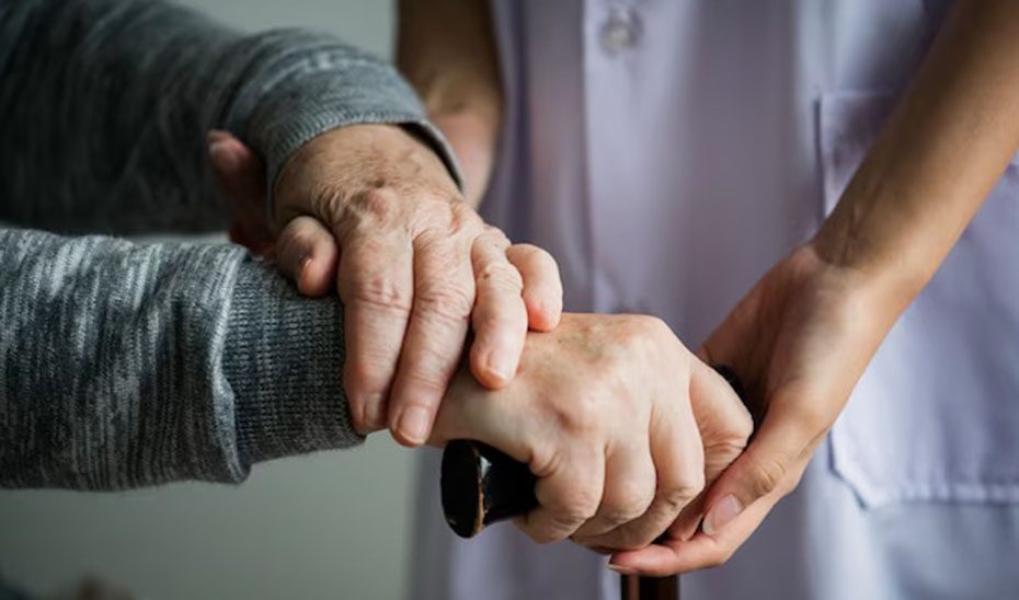 El Índice DEC 2025 constata la mejora de los servicios sociales y la dependencia de Andalucía