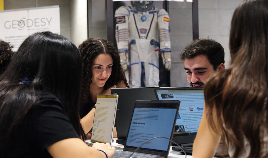 La Junta y la AEE activan la cuenta atrás para una nueva edición de ‘NASA Space Apps Challenge’