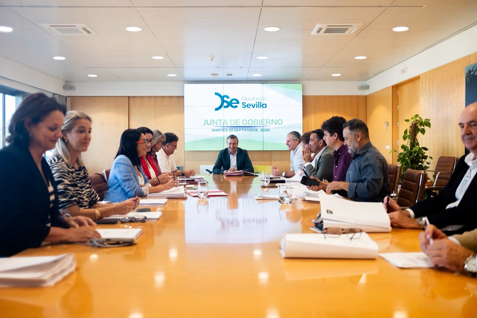 La Diputación de Sevilla apoya el deporte olímpico y paralímpico con 1,3 millones de euros de su Programa de Deportes para 21 clubes y 71 deportistas de la provincia