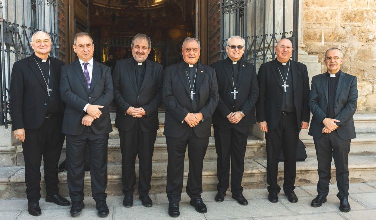La Facultad de Teología de Loyola inaugura el curso académico 26/27 reafirmando su vocación de servicio a la Iglesia y a la sociedad granadina
