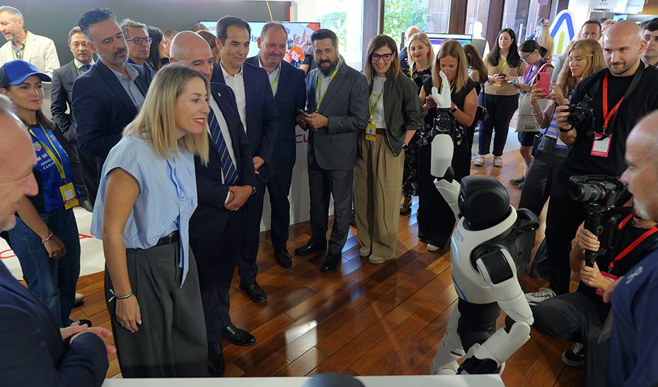 Andalucía reivindica su alianza con Extremadura para que el sur protagonice la nueva revolución digital