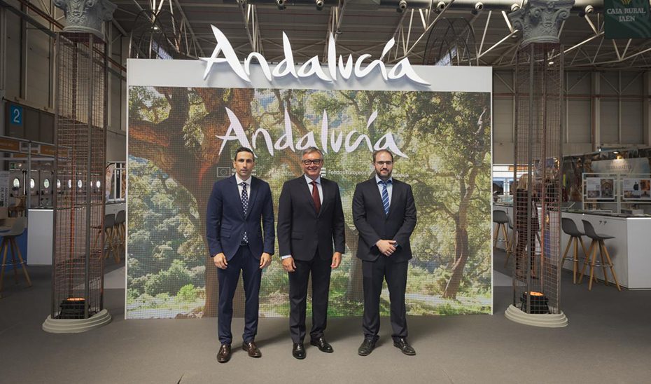 El Gobierno andaluz quiere elevar la cuota del turismo de interior, que alcanza los siete millones de viajeros