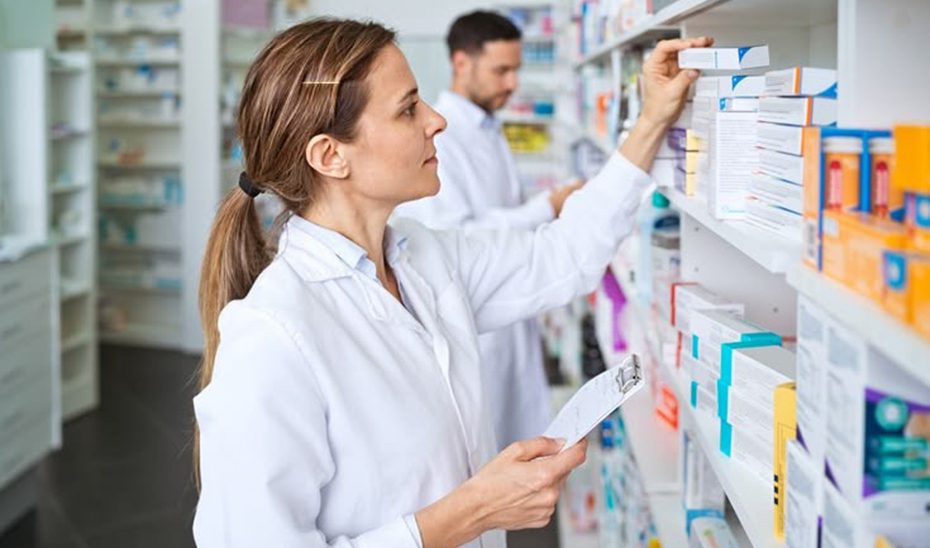 Andalucía refuerza la comunicación entre farmacias y Primaria para mejorar la continuidad de tratamientos